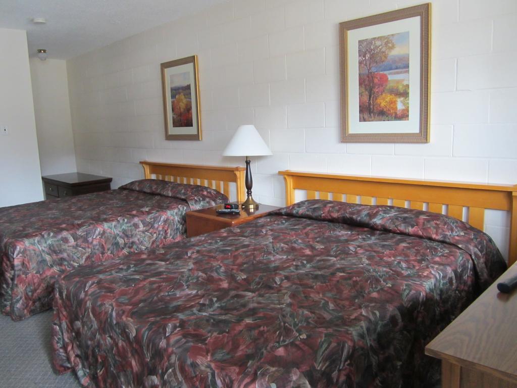 The Gateway Inn Canmore Room photo