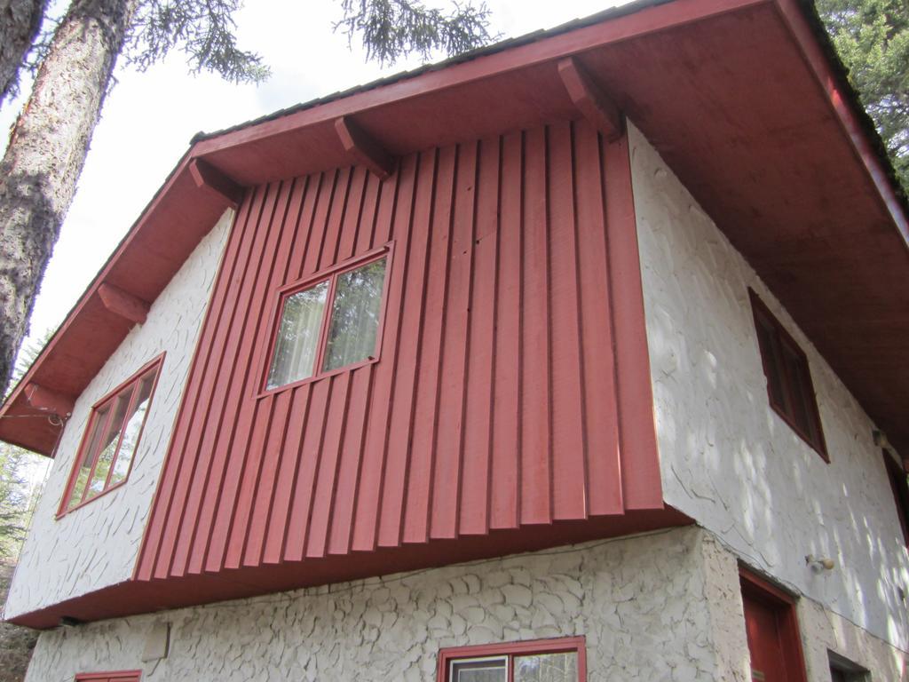 The Gateway Inn Canmore Exterior photo